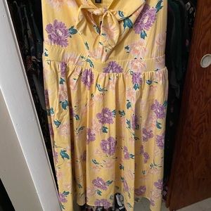 Yellow floral Torrid dress
